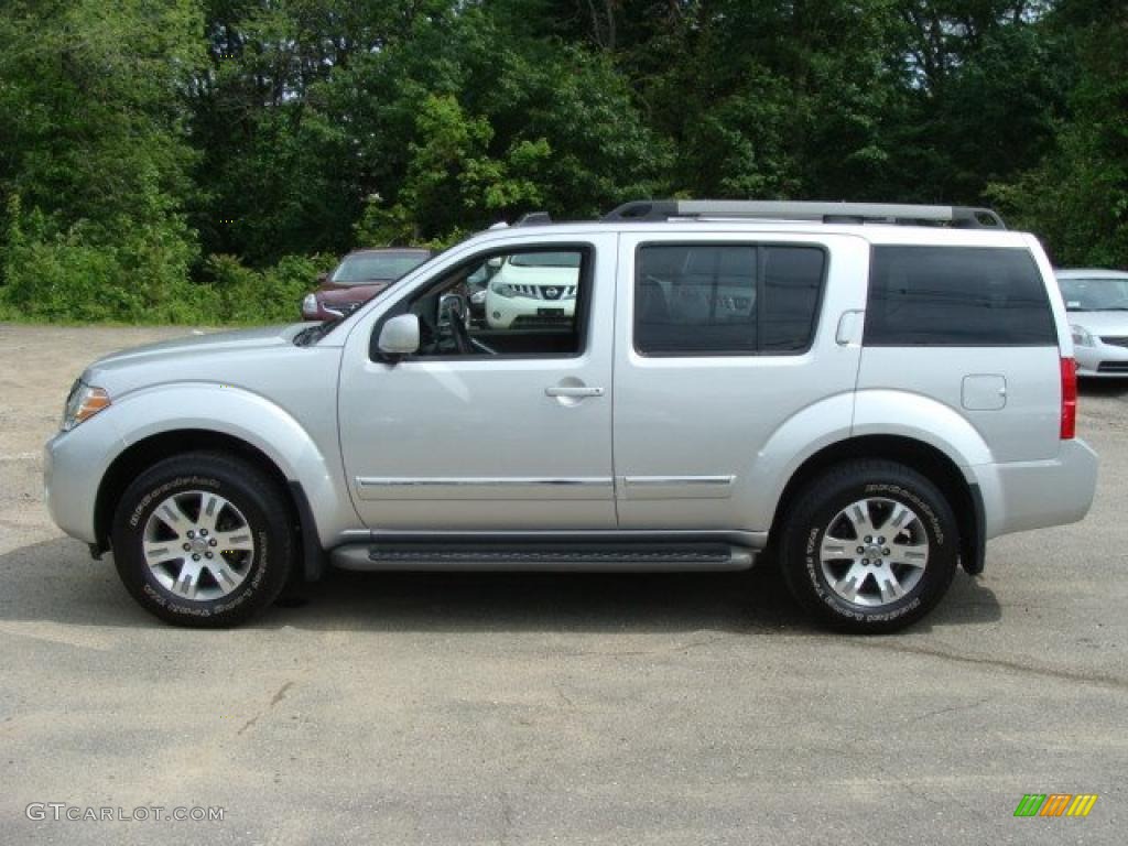2008 Pathfinder LE 4x4 - Silver Lightning / Graphite photo #8