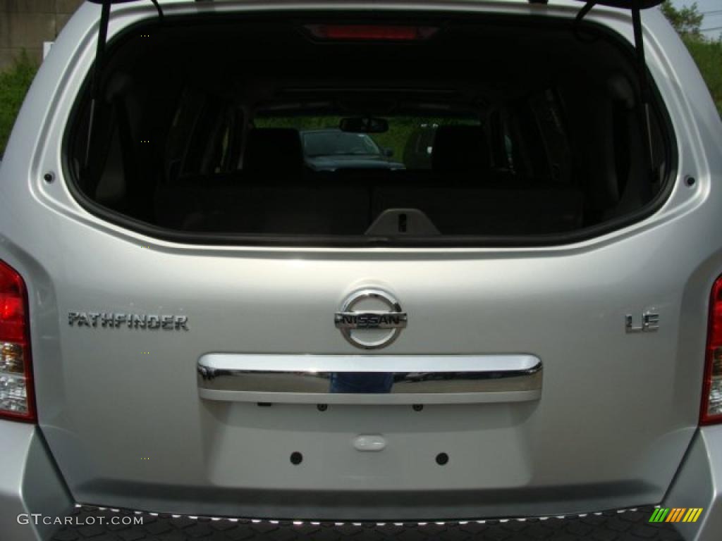 2008 Pathfinder LE 4x4 - Silver Lightning / Graphite photo #21