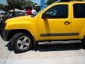 Solar Yellow - Xterra SE 4x4 Photo No. 34