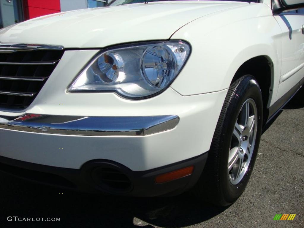 2007 Pacifica Touring AWD - Stone White / Pastel Slate Gray photo #10