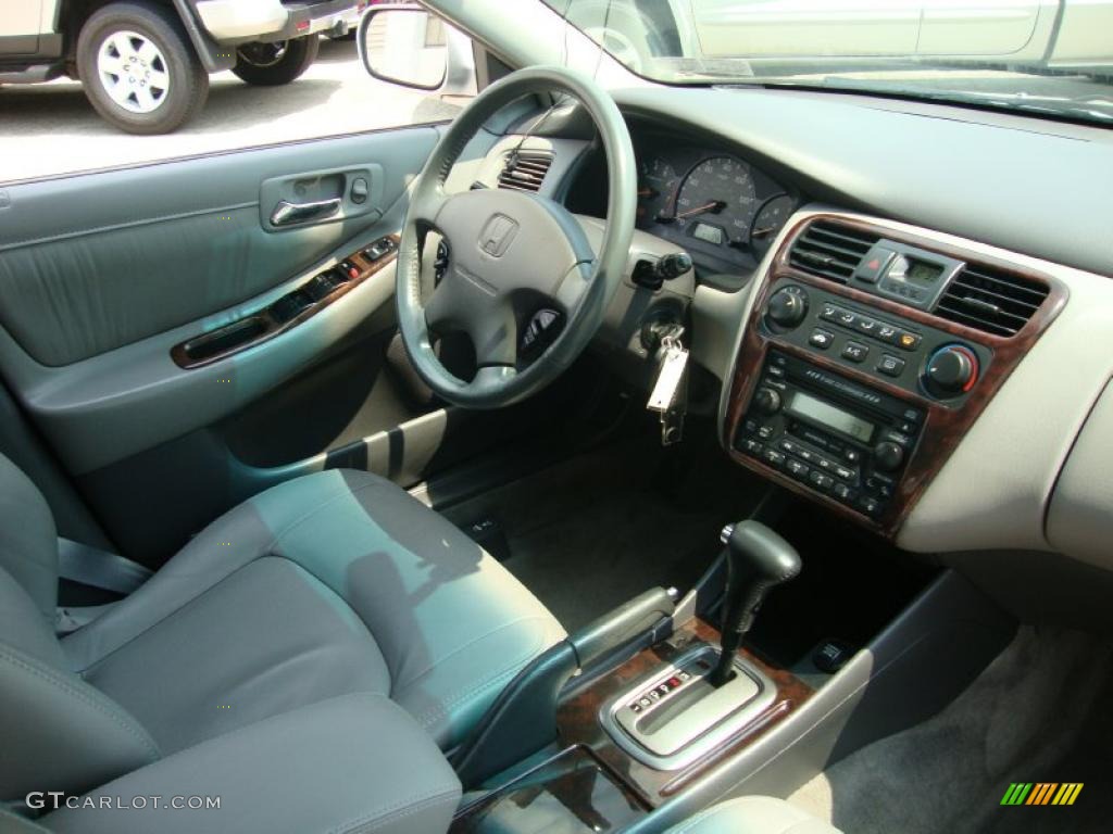 2002 Accord SE Sedan - Satin Silver Metallic / Quartz Gray photo #20