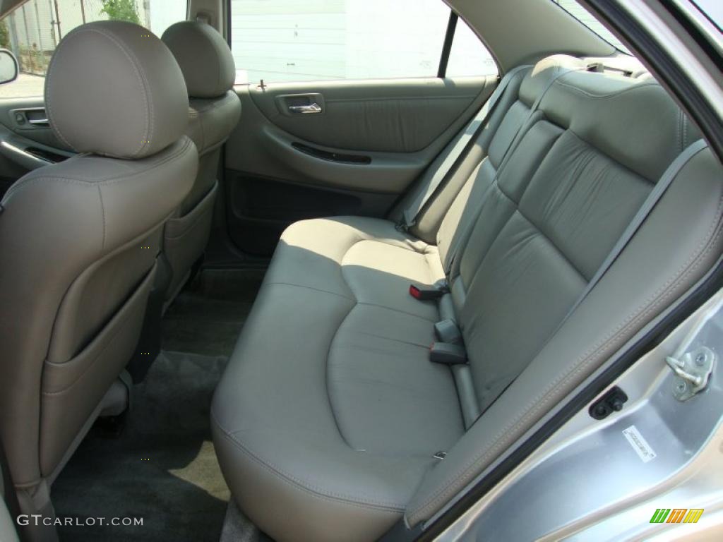 2002 Accord SE Sedan - Satin Silver Metallic / Quartz Gray photo #27