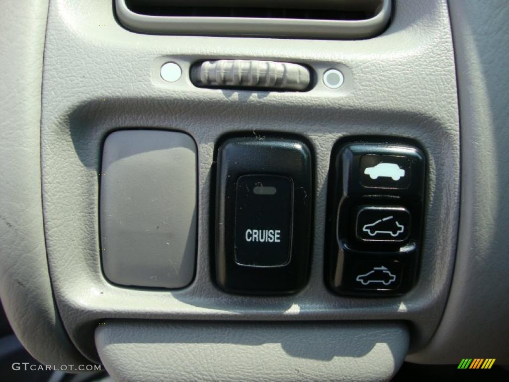 2002 Accord SE Sedan - Satin Silver Metallic / Quartz Gray photo #49