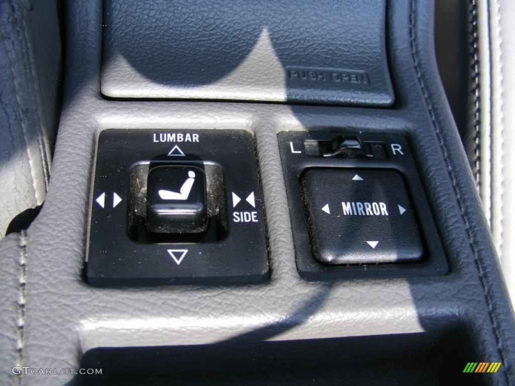 1989 Toyota Supra Turbo Targa Controls Photo #32487287