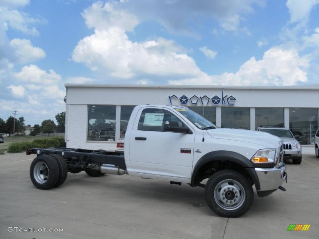 Bright White Dodge Ram 4500 HD