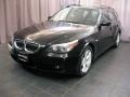 Jet Black - 5 Series 530xi Wagon Photo No. 1