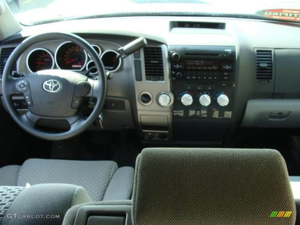 2010 Tundra Double Cab 4x4 - Silver Sky Metallic / Graphite Gray photo #9