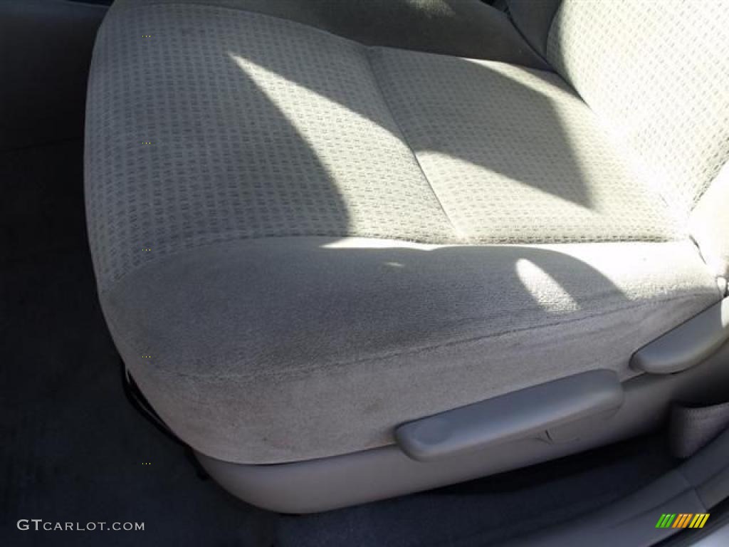 2006 Corolla CE - Silver Streak Mica / Stone photo #20