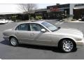 Topaz Metallic - XJ XJ8 Photo No. 4