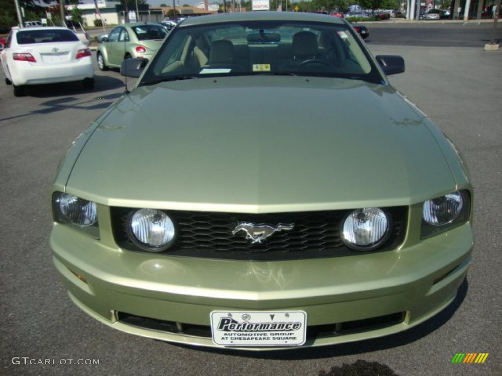 2006 Mustang GT Premium Coupe - Legend Lime Metallic / Light Parchment photo #8