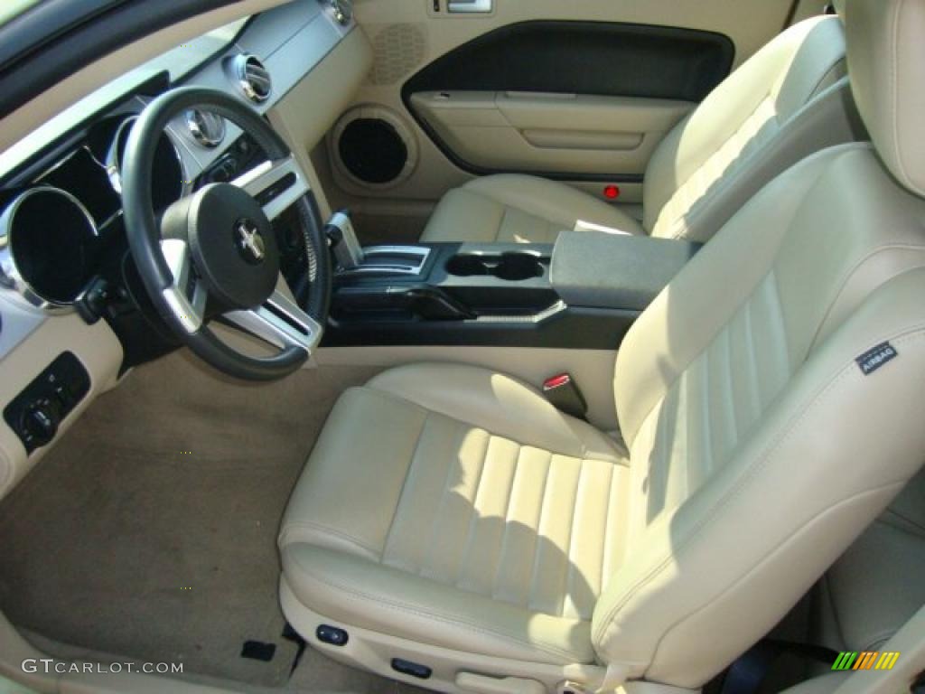 Light Parchment Interior 2006 Ford Mustang GT Premium Coupe Photo #32498144