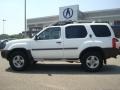 Cloud White - Xterra SE V6 4x4 Photo No. 3