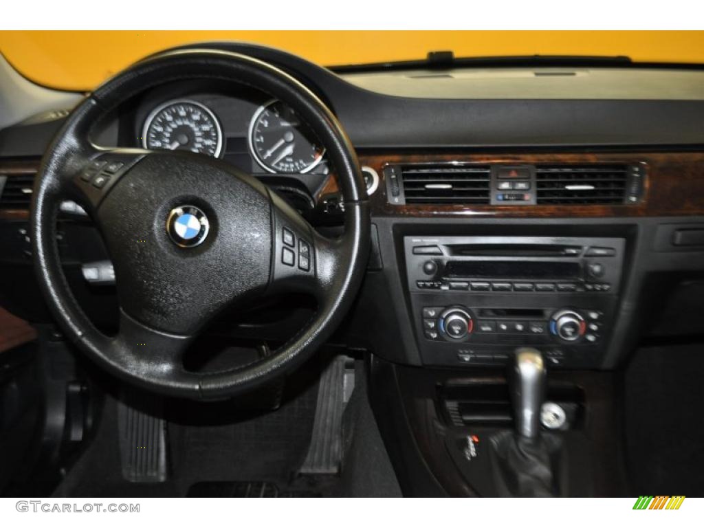 2007 3 Series 328xi Wagon - Jet Black / Terra/Black Dakota Leather photo #7