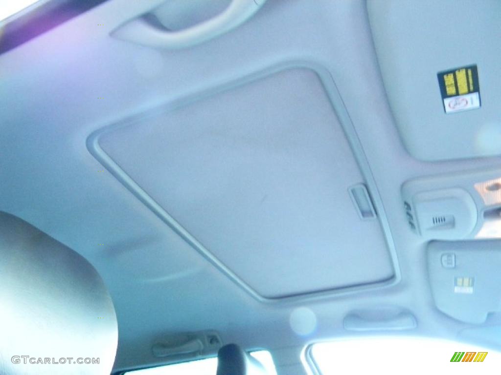 2004 XC70 AWD - Crystal Green Metallic / Graphite photo #23