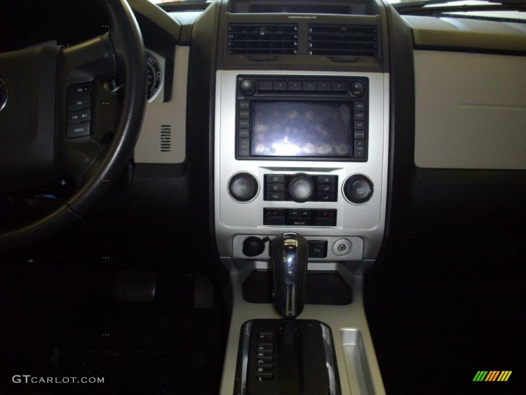 2008 Mariner V6 Premier 4WD - Black / Black photo #7