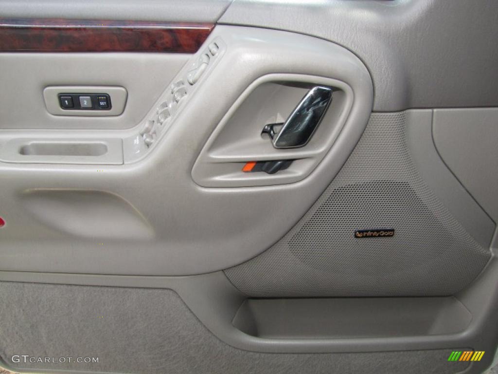 2001 Grand Cherokee Limited - Stone White / Taupe photo #11