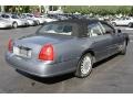 Medium Steel Blue Metallic - Town Car Executive Photo No. 5