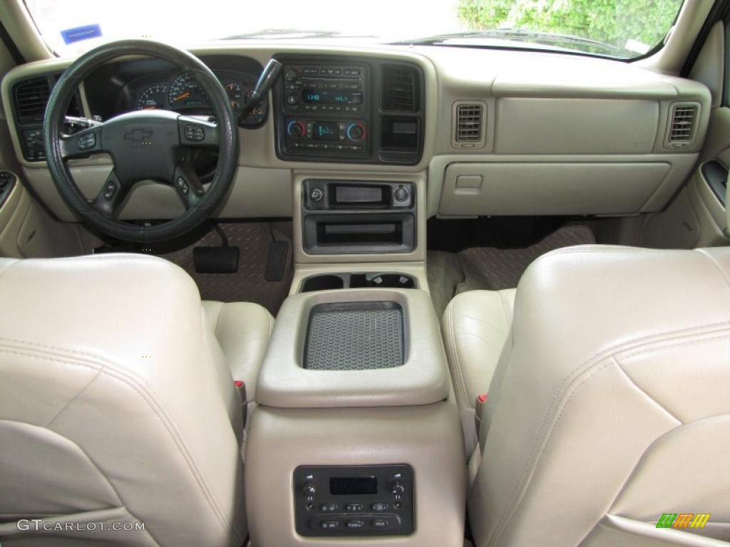 2004 Tahoe LT - Summit White / Tan/Neutral photo #12