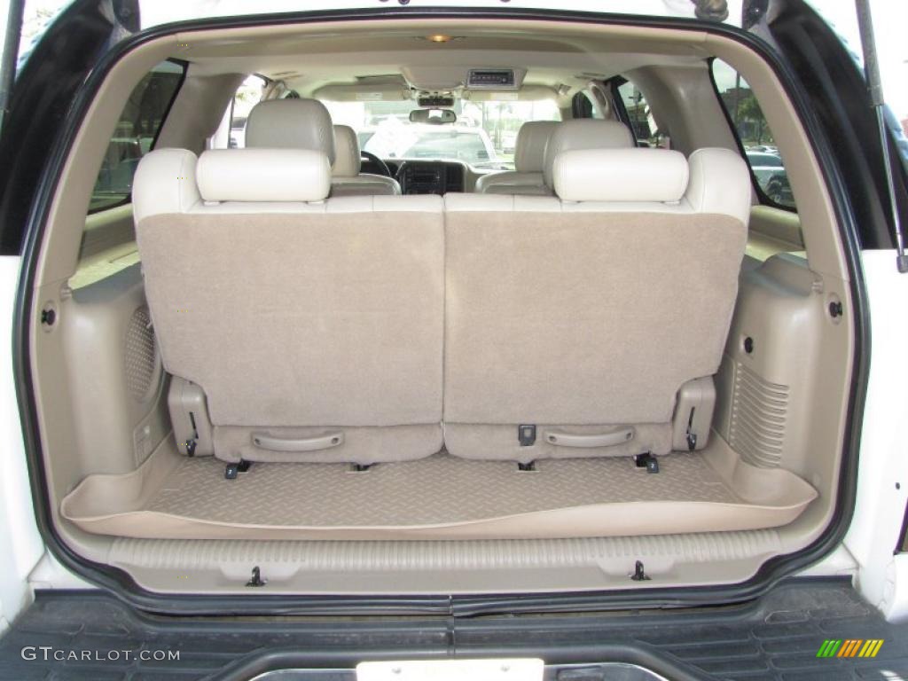 2004 Tahoe LT - Summit White / Tan/Neutral photo #17