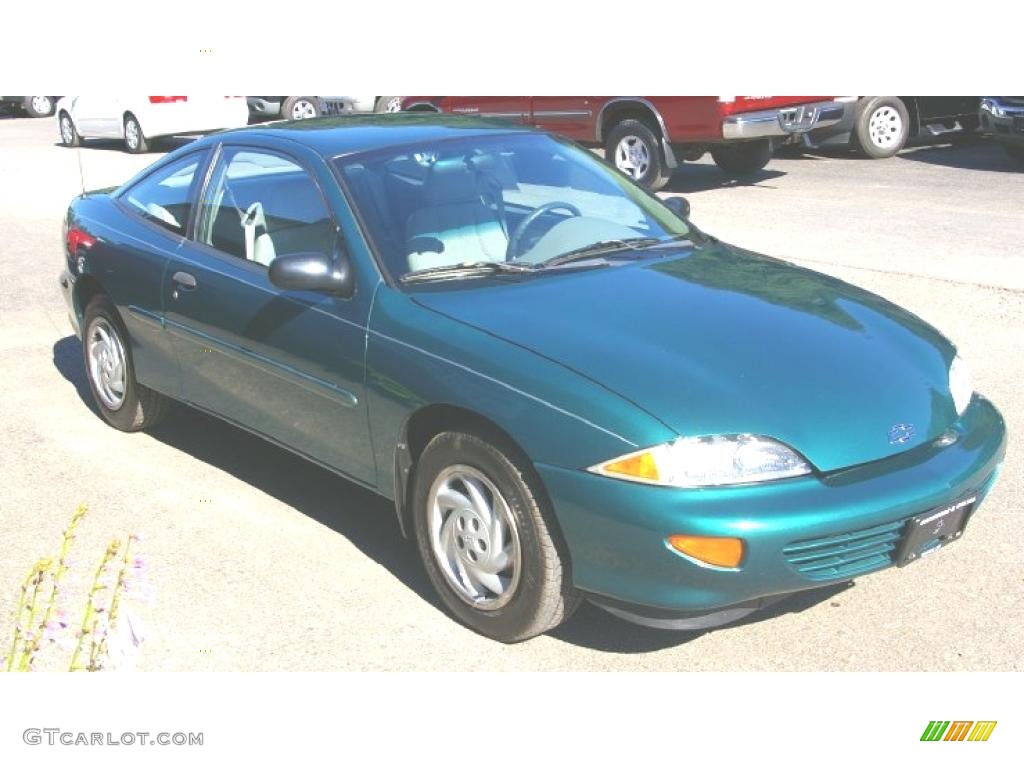 1998 Cavalier Coupe - Manta Green Metallic / Gray photo #12