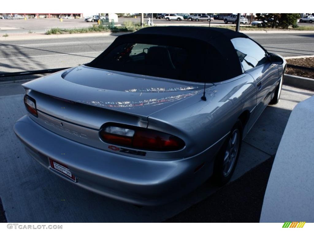 1997 Camaro Z28 Convertible - Sebring Silver Metallic / Dark Grey photo #4