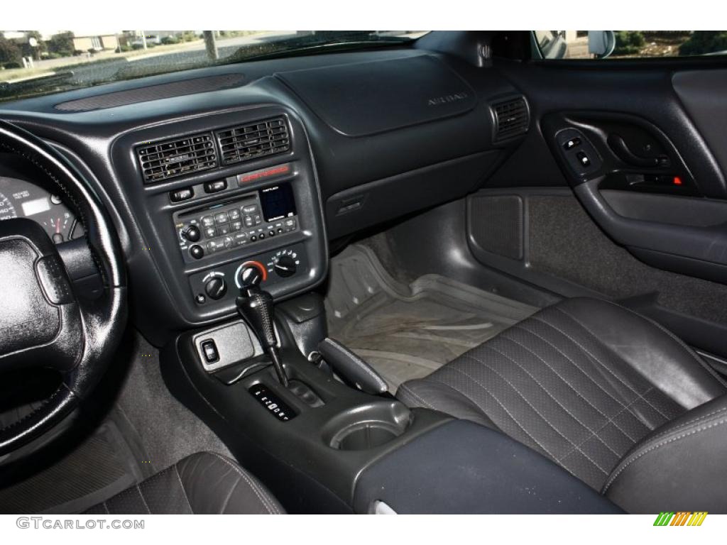 1997 Camaro Z28 Convertible - Sebring Silver Metallic / Dark Grey photo #10