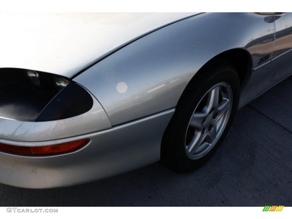 1997 Camaro Z28 Convertible - Sebring Silver Metallic / Dark Grey photo #18