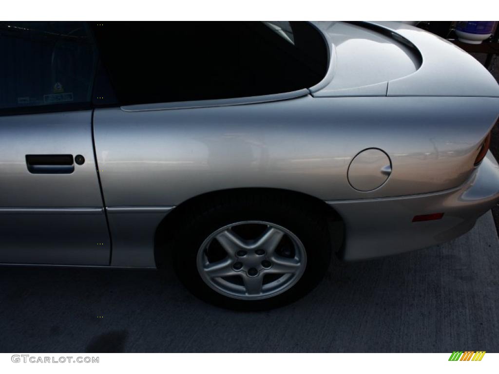 1997 Camaro Z28 Convertible - Sebring Silver Metallic / Dark Grey photo #19