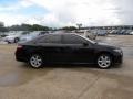 Black - Camry SE Photo No. 6