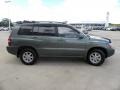 Oasis Green Pearl - Highlander  Photo No. 6