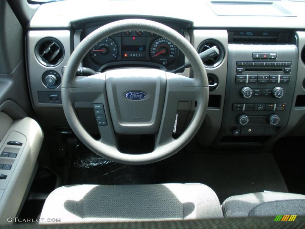 2010 F150 STX SuperCab - Ingot Silver Metallic / Medium Stone photo #7