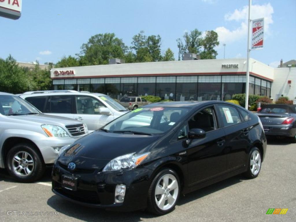 2010 Prius Hybrid V - Black / Dark Gray photo #1