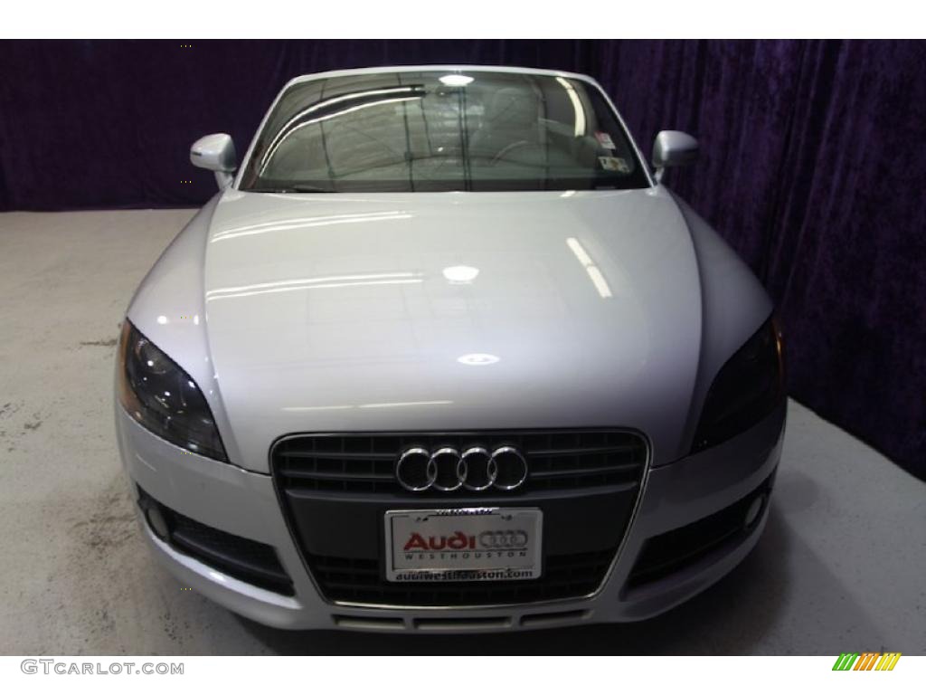 2008 TT 2.0T Roadster - Ice Silver Metallic / Black photo #2