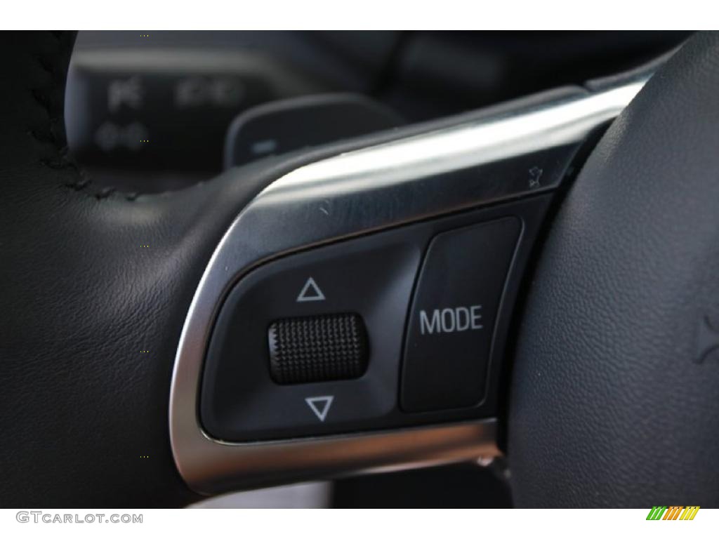 2008 TT 2.0T Roadster - Ice Silver Metallic / Black photo #11