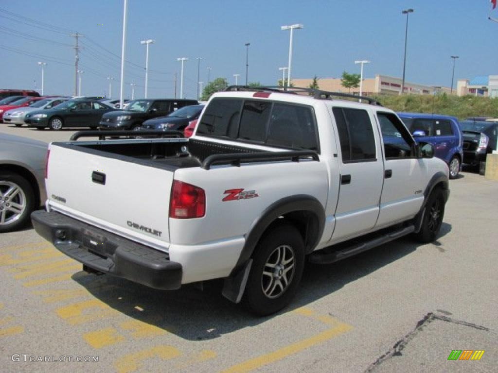 2003 S10 LS ZR5 Crew Cab 4x4 - Summit White / Graphite photo #8