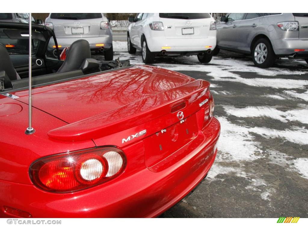 2004 MX-5 Miata MAZDASPEED Roadster - Velocity Red Mica / Black photo #12