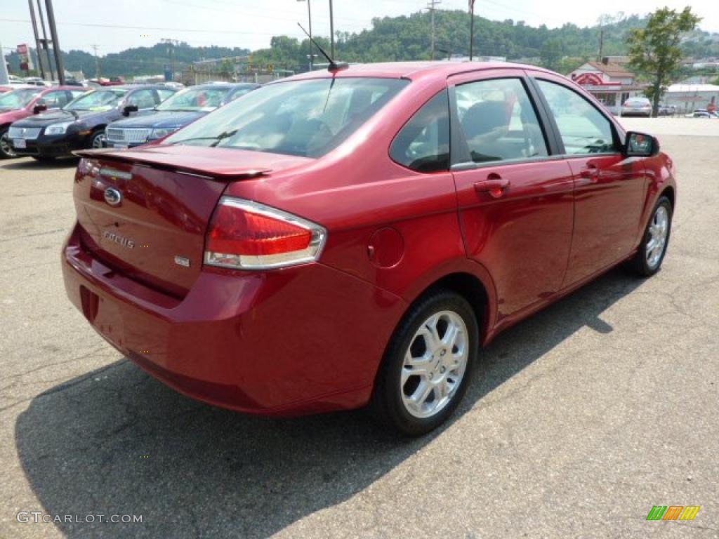 2009 Focus SES Sedan - Sangria Red Metallic / Charcoal Black photo #4