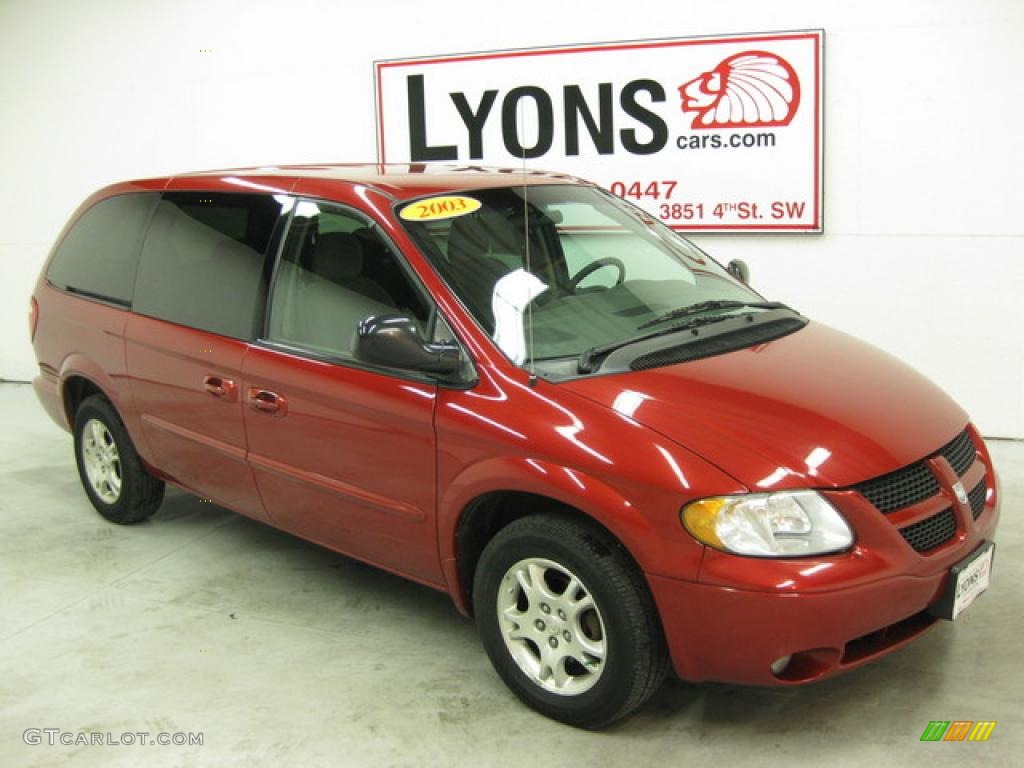 2003 Grand Caravan Sport - Inferno Red Tinted Pearl / Taupe photo #23