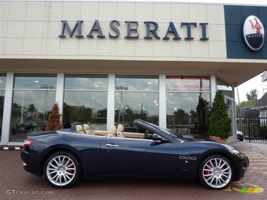 2010 GranTurismo Convertible GranCabrio - Blu Oceano (Blue) / Sabbia photo #1