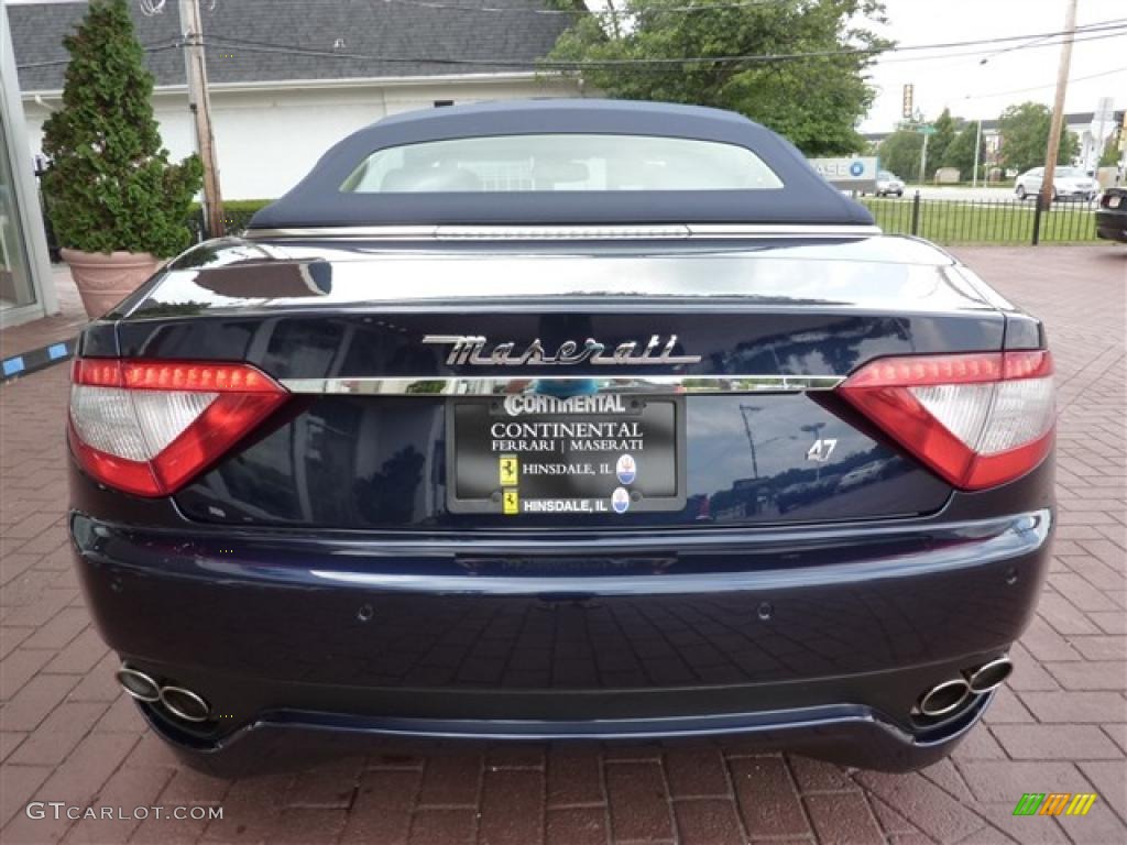 2010 GranTurismo Convertible GranCabrio - Blu Oceano (Blue) / Sabbia photo #9