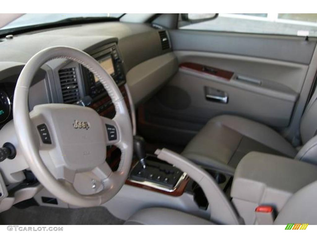 2005 Grand Cherokee Limited 4x4 - Deep Beryl Green Pearl / Medium Slate Gray photo #10