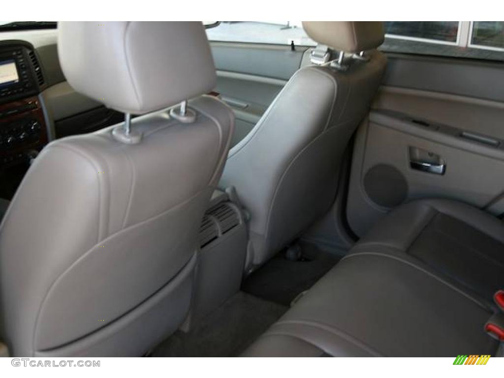2005 Grand Cherokee Limited 4x4 - Deep Beryl Green Pearl / Medium Slate Gray photo #18