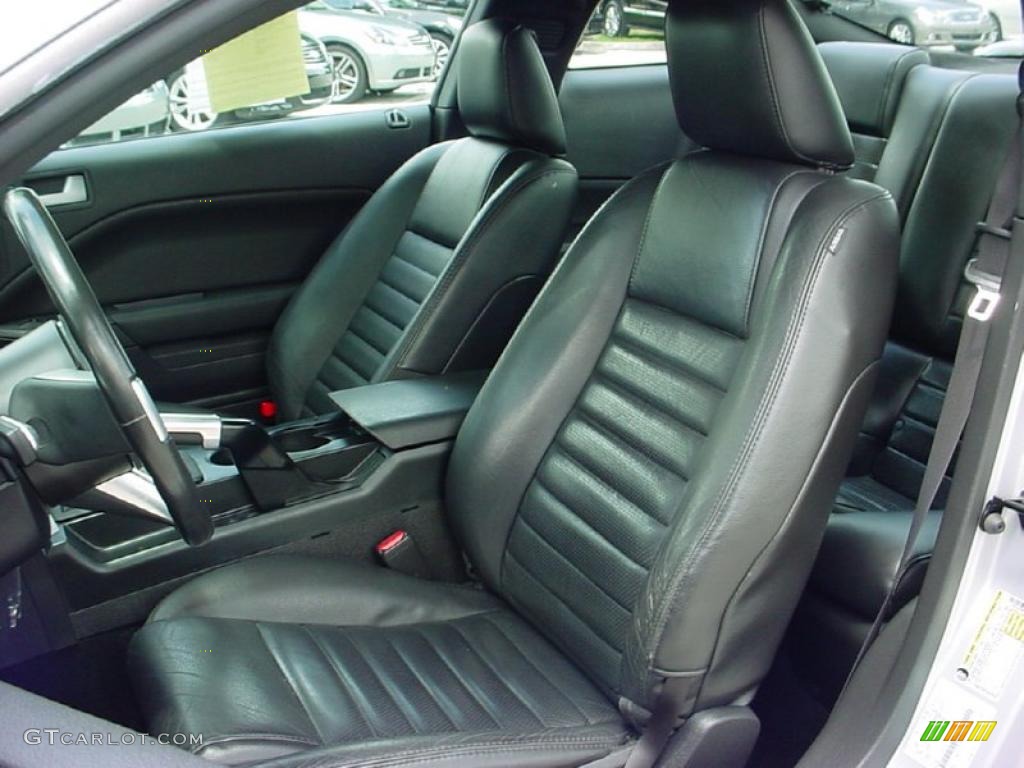 2008 Mustang GT Premium Coupe - Brilliant Silver Metallic / Dark Charcoal photo #16