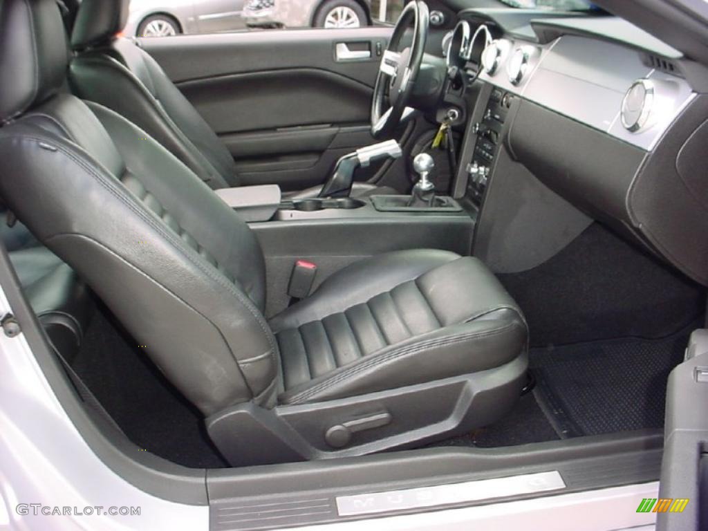 2008 Mustang GT Premium Coupe - Brilliant Silver Metallic / Dark Charcoal photo #19