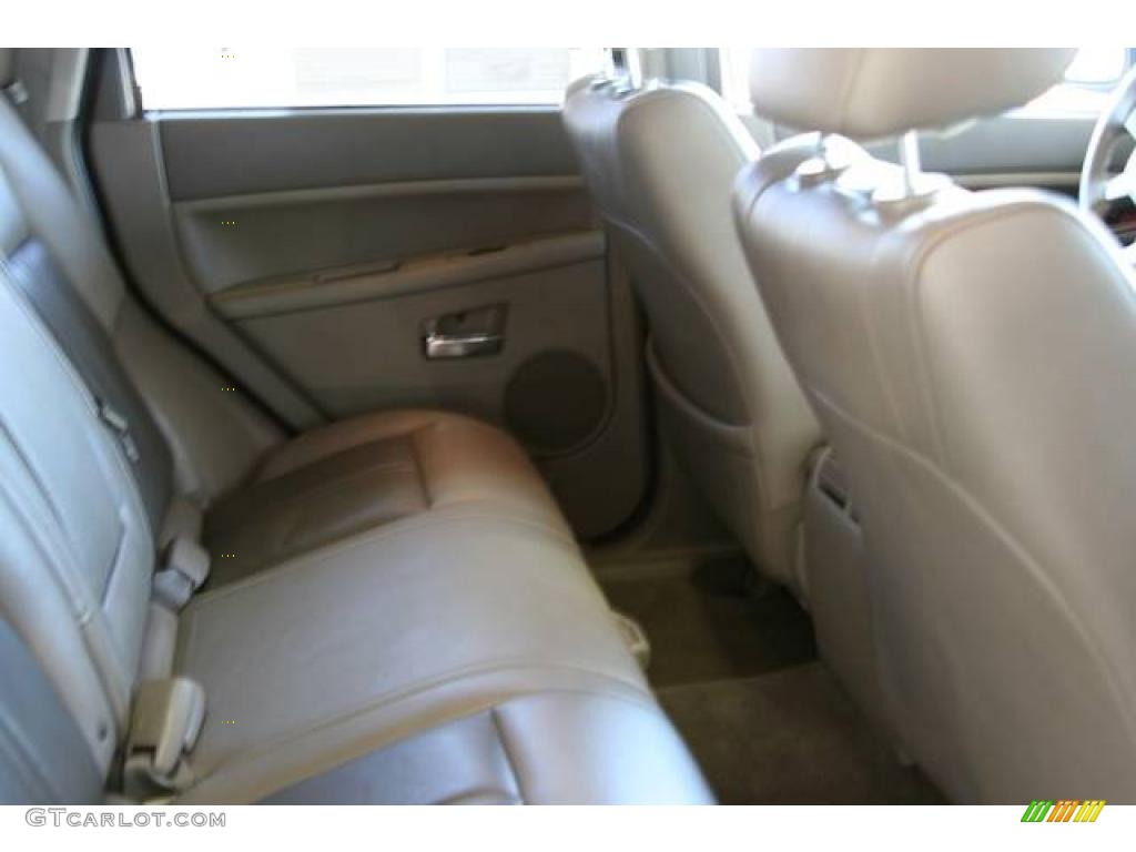 2005 Grand Cherokee Limited 4x4 - Deep Beryl Green Pearl / Medium Slate Gray photo #27