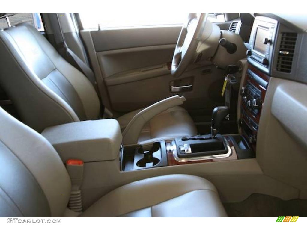 2005 Grand Cherokee Limited 4x4 - Deep Beryl Green Pearl / Medium Slate Gray photo #33