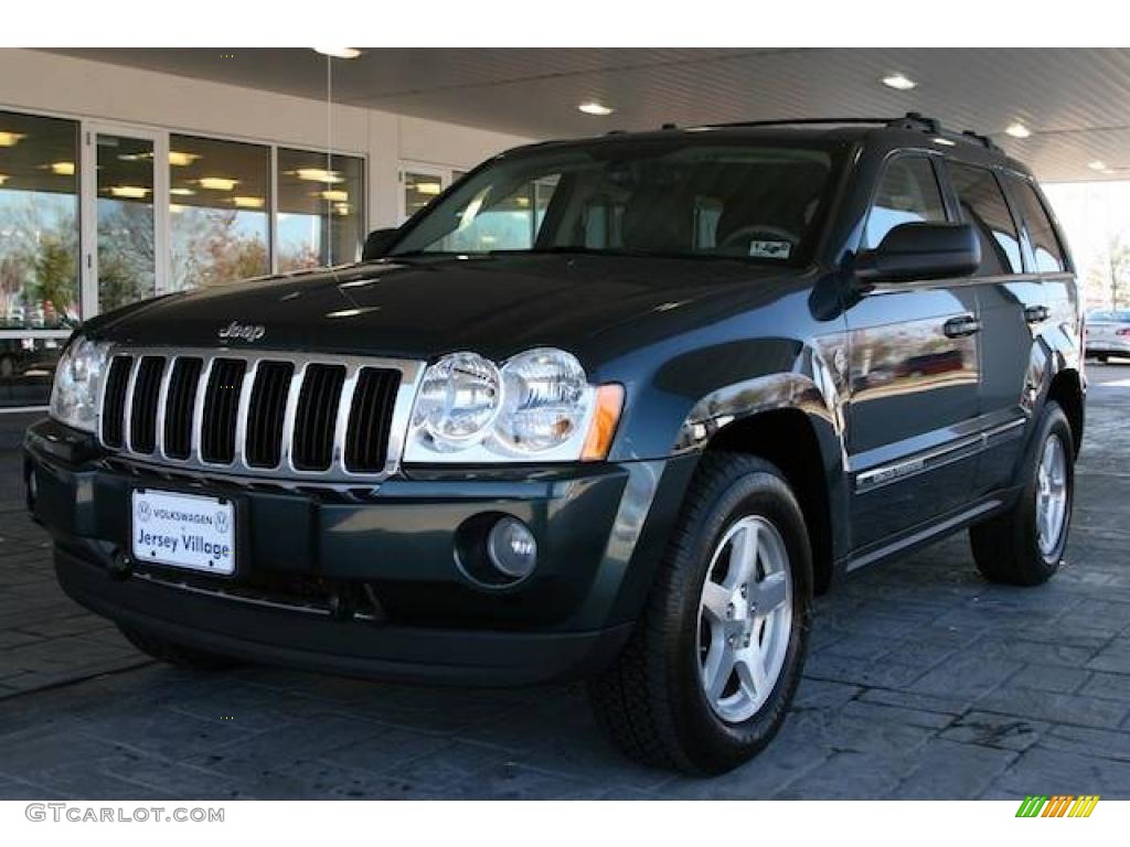 2005 Grand Cherokee Limited 4x4 - Deep Beryl Green Pearl / Medium Slate Gray photo #36