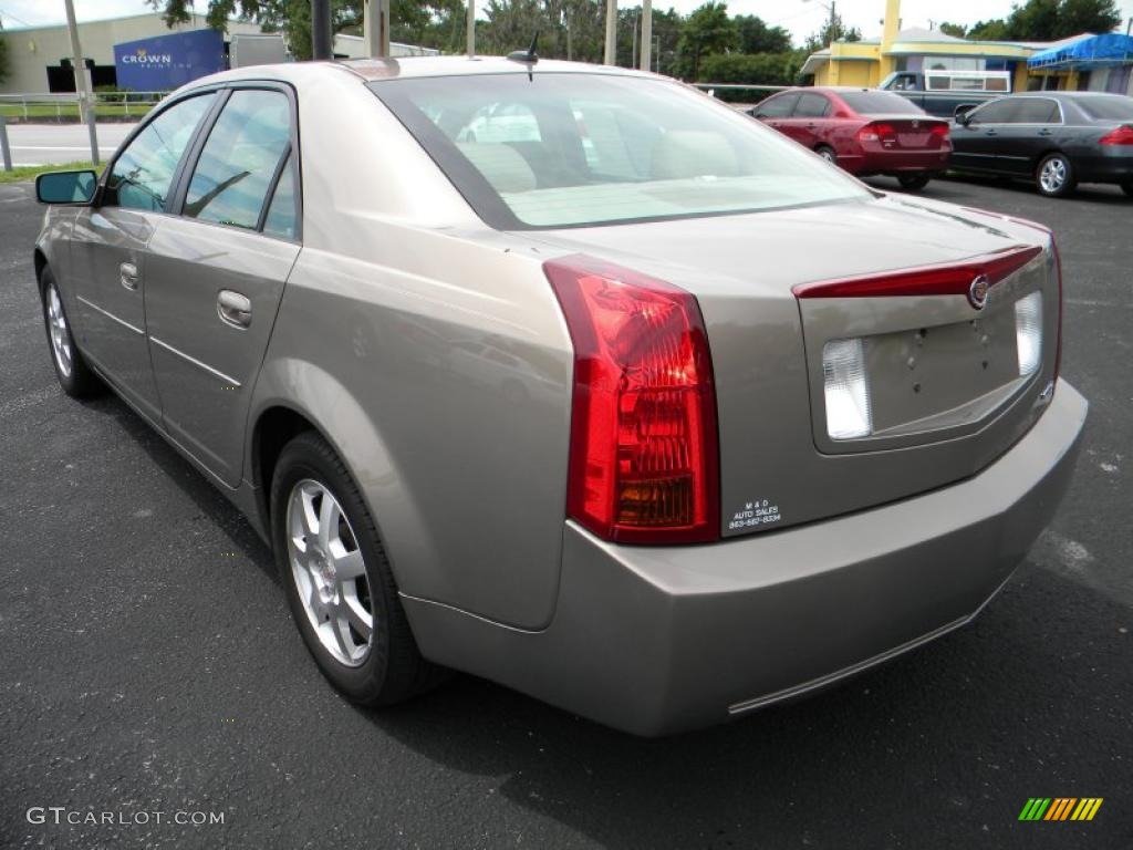 2007 CTS Sedan - Gold Mist / Cashmere photo #5
