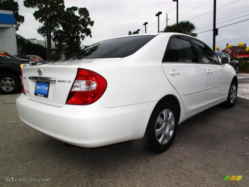 2003 Camry LE - Super White / Stone photo #3