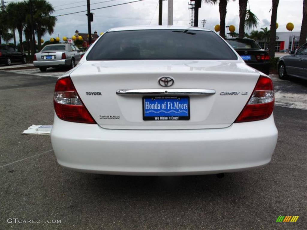 2003 Camry LE - Super White / Stone photo #4